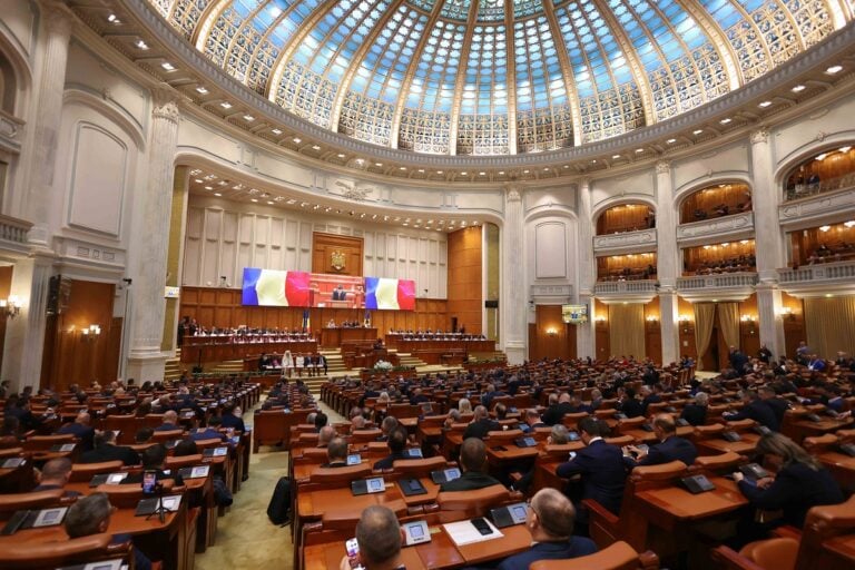 Camera Deputaţilor îşi deschide porţile duminică, 1 iunie, cu ocazia Zilei Copilului. Copiii și însoțitorii vor putea vizita gratuit instituția