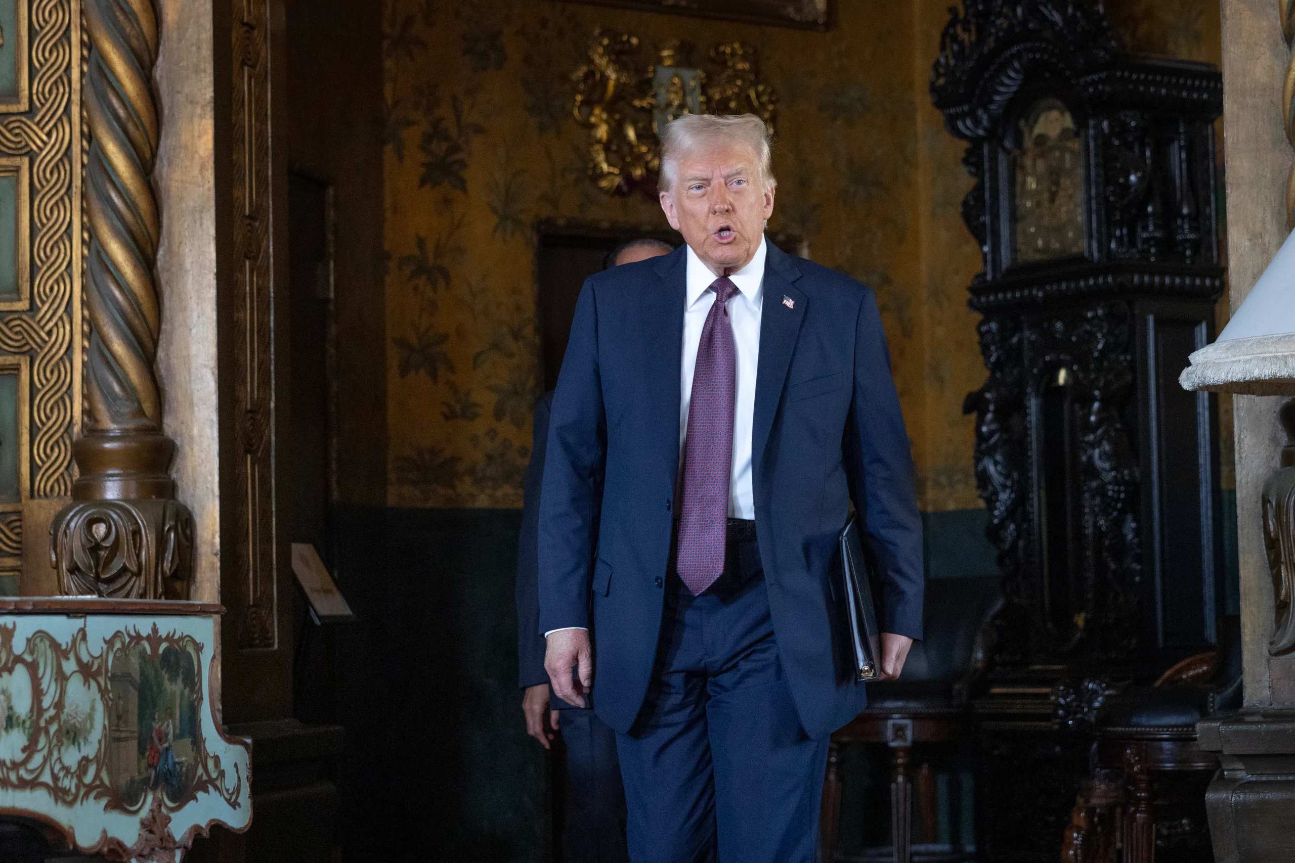 Statele Unite reduc tariful „de minimis” aplicat livrărilor din China: de la 120% la 54%