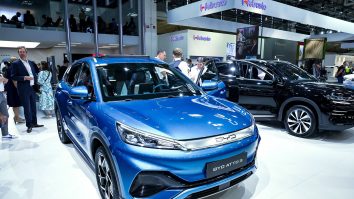 Vânzările auto din China cresc semnificativ pentru a treia lună consecutivă