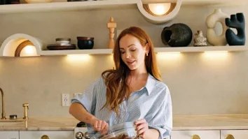 Doi chefi acuză o influenceriță australiană că le fură rețetele. Cartea ei a scos până acum 4,6 milioane de dolari din vânzări