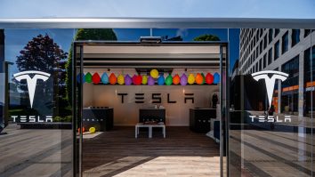 Tesla își continuă expansiunea în România. Unde vor fi deschise noile centre