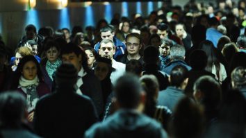 Populația României se ține pe linia de plutire datorită imigrației. Doar trei județe au avut mai multe nașteri decât decese