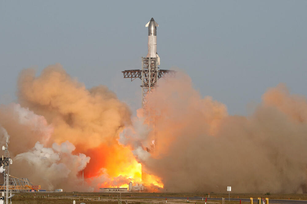 Racheta SpaceX Starship a explodat pentru a treia oară