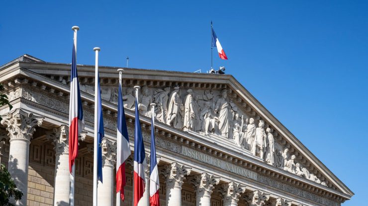 Franța a făcut un pas major spre legalizarea morții asistate. 305 deputați au votat în favoarea legii