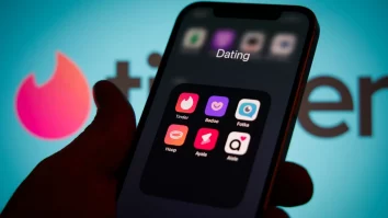 Gen Z nu mai găsește dragostea pe net. Iconaru Adrian: „Aplicația de dating reprezintă o iluzie modernă”