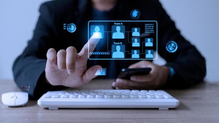 1 din 4 locuri de muncă e afectat de GenA.I. până în 2030, potrivit WEF. Oana Botolan, expert HR: „Job-urile cu sarcini repetitive vor fi înlocuite”