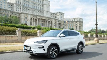 Chinezii au lansat oficial BYD în România. Ce modele de mașini electrice vinde compania și la ce preț
