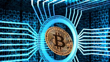 Bitcoin sare din nou peste pragul de 100.000 de dolari. Criptomoneda crește după acordul comercial între Statele Unite și Marea Britanie