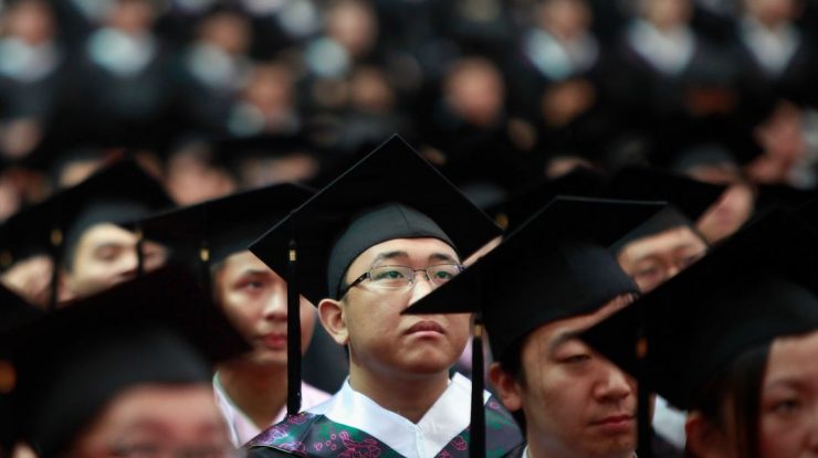 Administrația Trump va începe să „revoce agresiv” vizele studenților chinezi