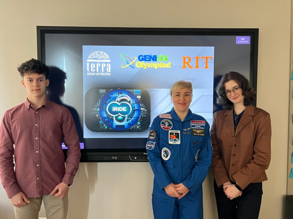 Doi liceeni din Cluj au câștigat finala internațională din SUA cu proiectul iRIDE. Mara Cioban, cofondator: „Vrem să îi ajutăm pe cei cu deficiențe de vedere și de mobilitate”