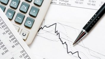 România va avea unul dintre cele mai mari deficite bugetare din UE