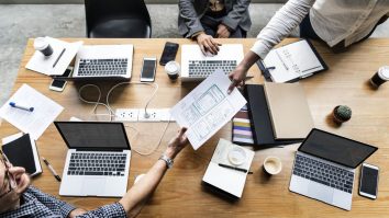 Cum atingi succesul în business? Trei din patru antreprenori cred că norocul joacă un rol important în afaceri