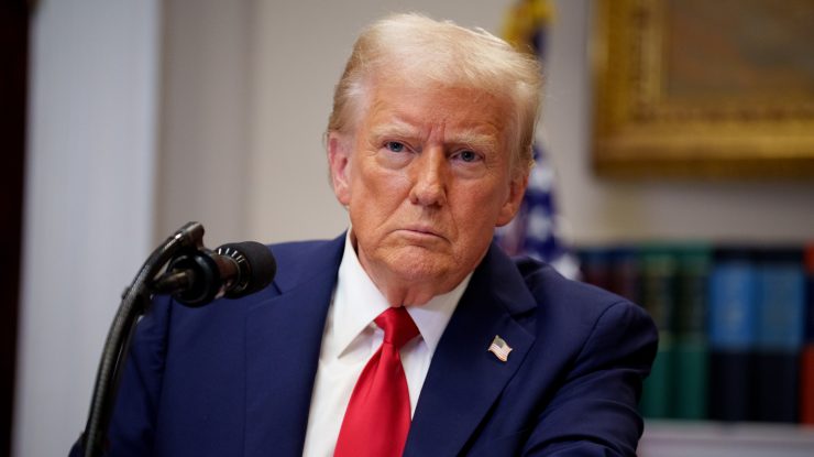 Donald Trump a declarat că este „extrem de greu” să ajungă la un acord cu liderul chinez Xi Jinping, pe fondul tensiunilor comerciale