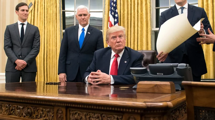 Oficialii americani au pregătit o serie de opțiuni pentru a crește presiunea economică asupra Rusiei. Ce decizii a luat Donald Trump