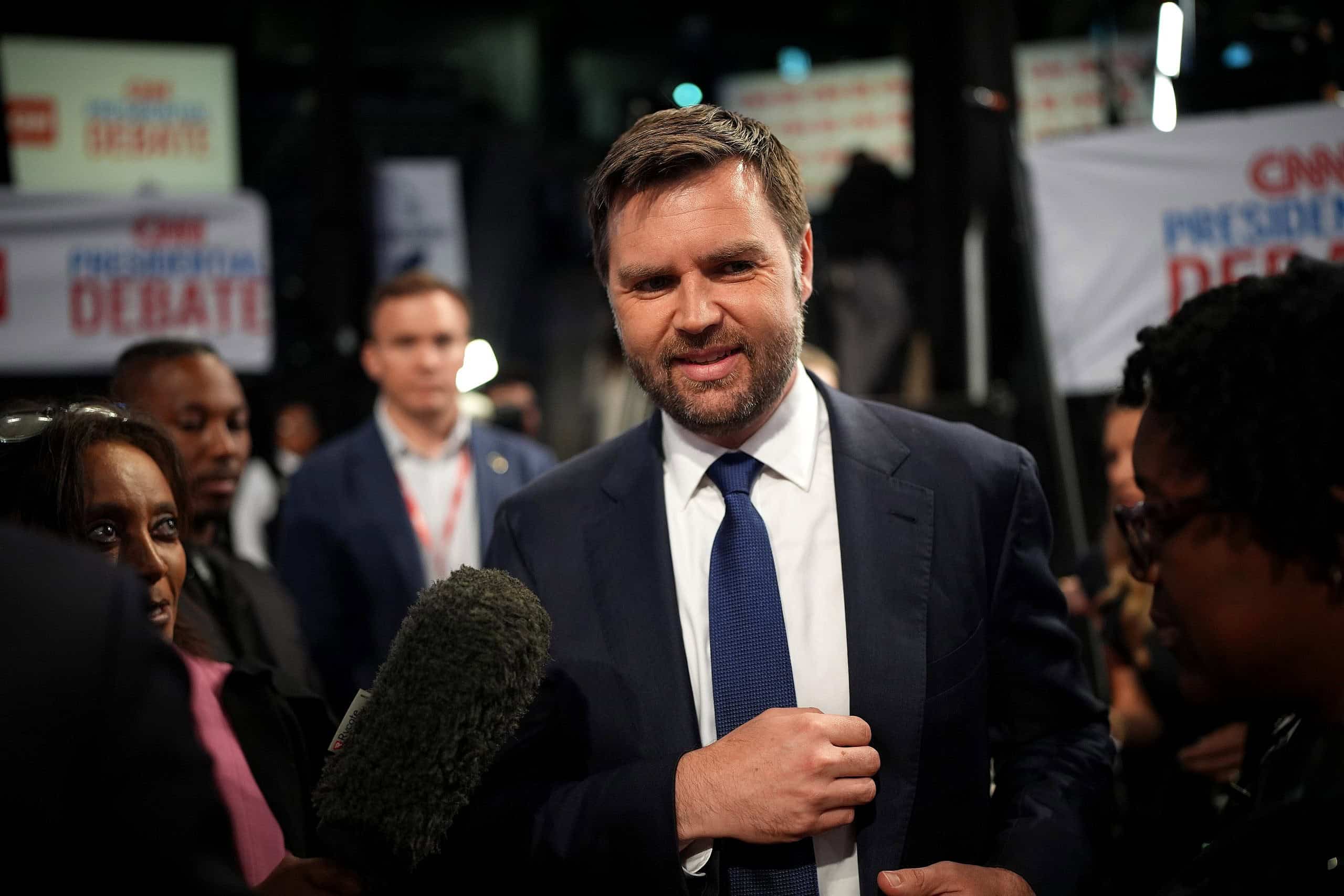 J.D. Vance a declarat că SUA nu vor interveni militar în conflictul dintre India și Pakistan: „Nu e treaba noastră”