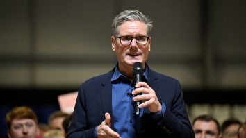 Marea Britanie caută o reapropiere de UE: Keir Starmer vrea să repare Brexitul