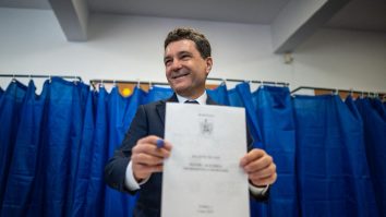 George Simion și Nicușor Dan se califică în în turul doi al alegerilor prezidențiale. Mihnea Predețeanu: „Elena Lasconi a reușit performanța de a o da de gard”