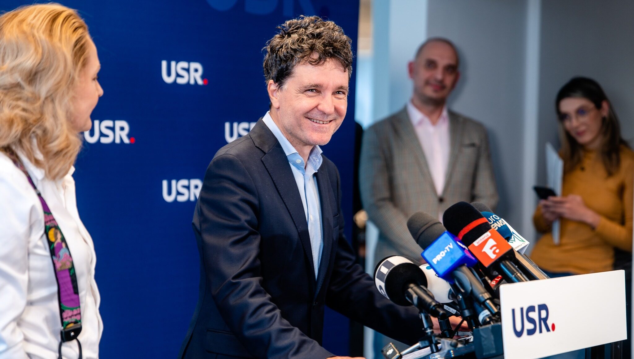 Nicușor Dan face primele declarații după imaginile publicate de Elena Lasconi. „Nu m-am întâlnit niciodată cu Florian Coldea. Este disperare în sistem, din acest motiv apar toate aceste mizerii”