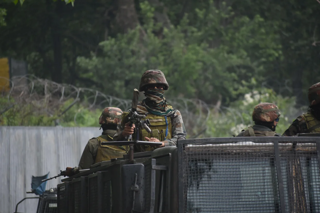 Pakistanul a lansat „Operațiunea Bunyanun Marsoos” ca represalii la atacurile militare ale Indiei asupra bazelor sale aeriene