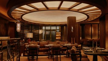 Unde mănânci rafinat la Paris? Cele două restaurante pe care trebuie să le încerci