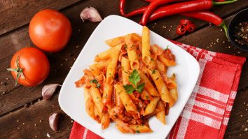 Italienii se simt jigniți atunci când turiștii se grăbesc să mănânce. Ce recomandă bucătarii din Italia