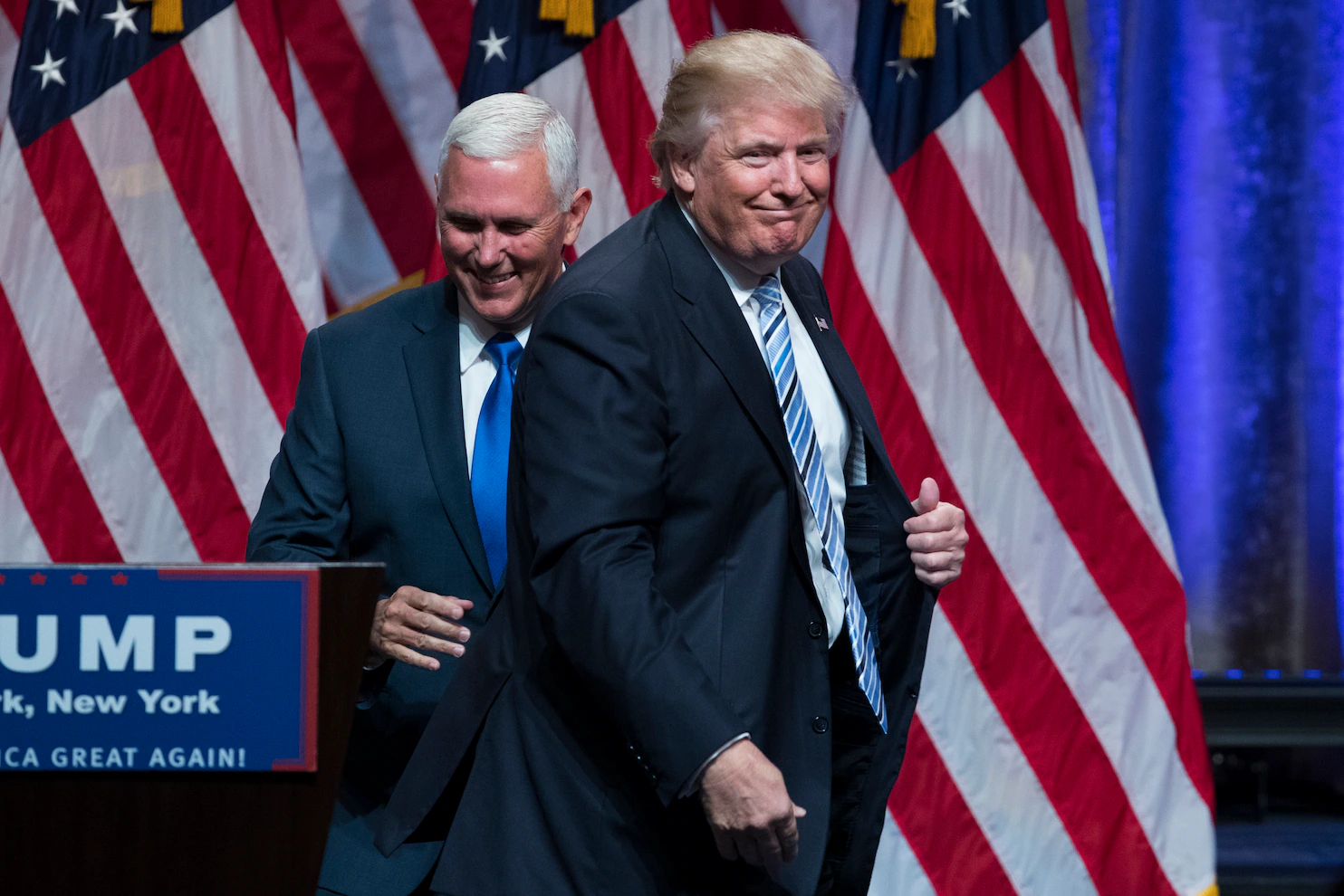 Mike Pence a primit premiul John F. Kennedy Profile in Courage pentru că nu a susținut afirmațiile lui Trump privind fraudarea alegerilor din 2020