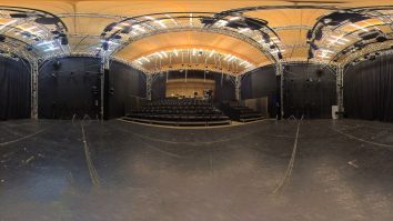 Sala de spectacol din Teatrul Cub din Iași ar putea fi transformată în bar. Artiștii și ieșenii protestează: „Avem nevoie de cultură, nu de panseluțe”