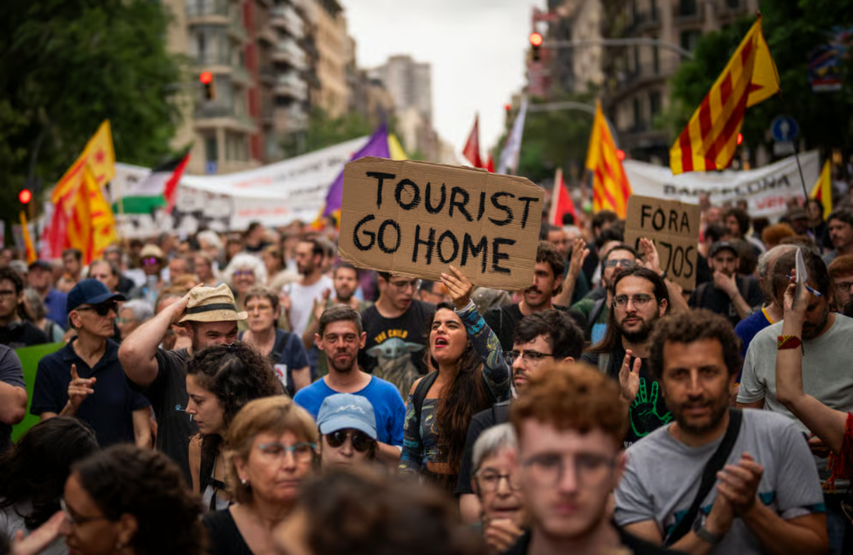 Spania lovește Airbnb pentru haosul imobiliar din marile orașe: Peste 65.000 de anunțuri au fost șterse