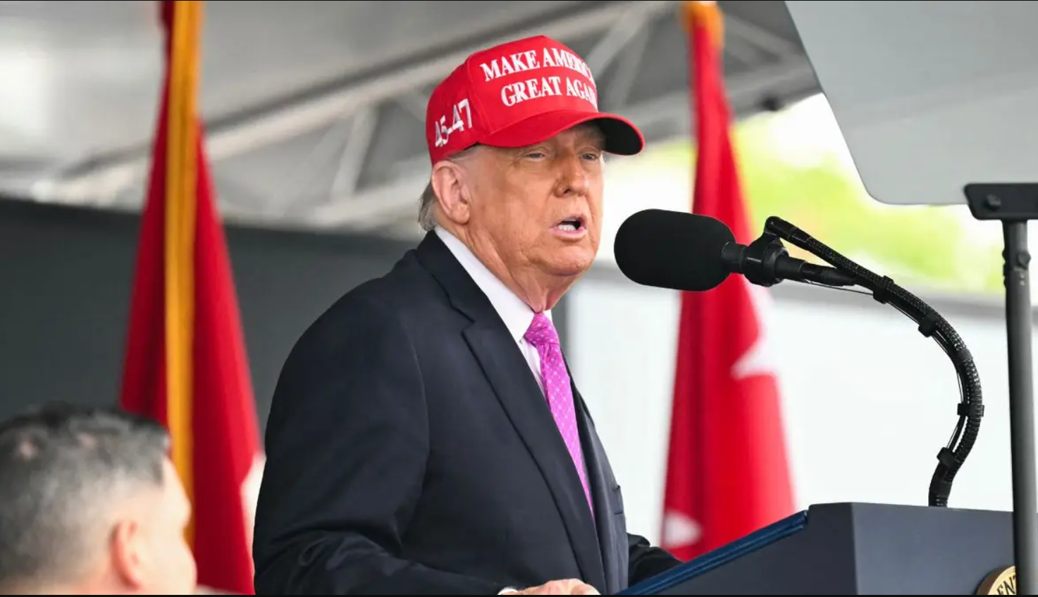 Trump trimite o echipă pentru libertatea de exprimare să intervieveze activiști britanici anti-avort