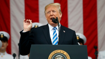 Trump susține că Harvard amenință America: „Avem dreptul să știm cine învață aici”