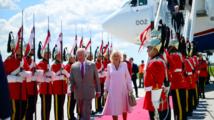 Regele Charles al III-lea și regina Camilla au sosit în Canada pentru o vizită istorică