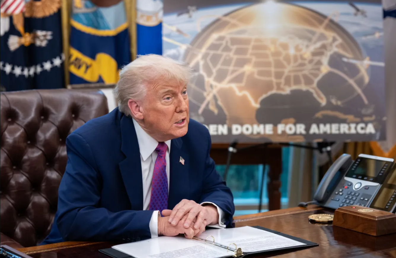 Trump cere Canadei 61 de miliarde de dolari pentru „Domul de Aur” sau renunțarea la suveranitate