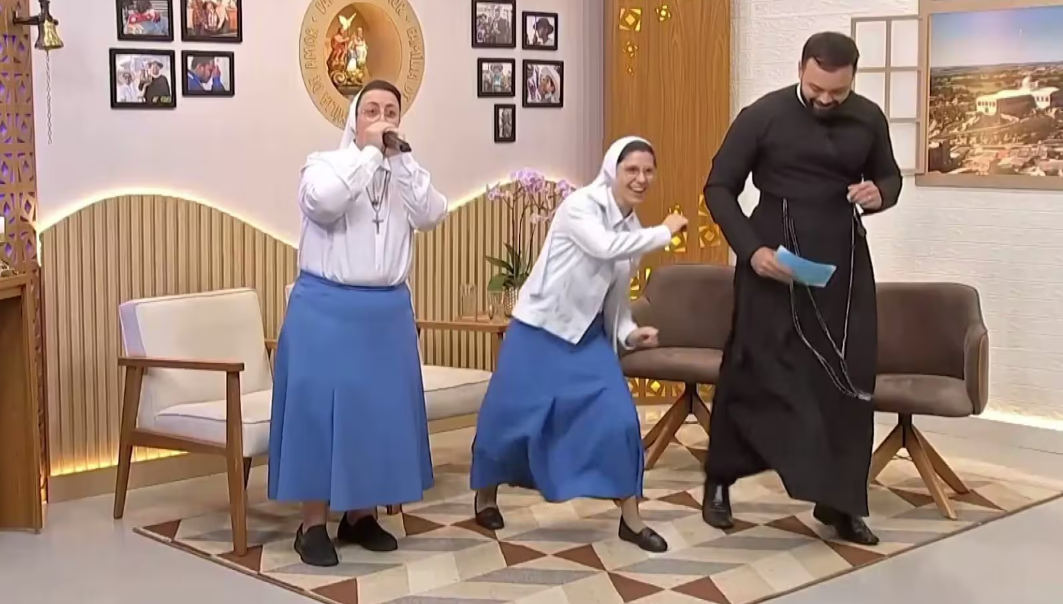 Călugărițe braziliene au devenit virale cu beatbox și dans la TV