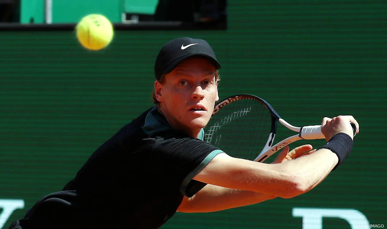 Jannik Sinner a revenit pe teren după suspendarea de 3 luni. Sportivul a câștigat împotriva lui Mariano Navone la Italian Open