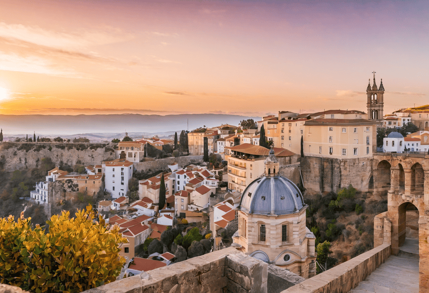 Unde te bucuri de vară? În Spania se instalează primul val de căldură din acest an. Vor fi 39°C