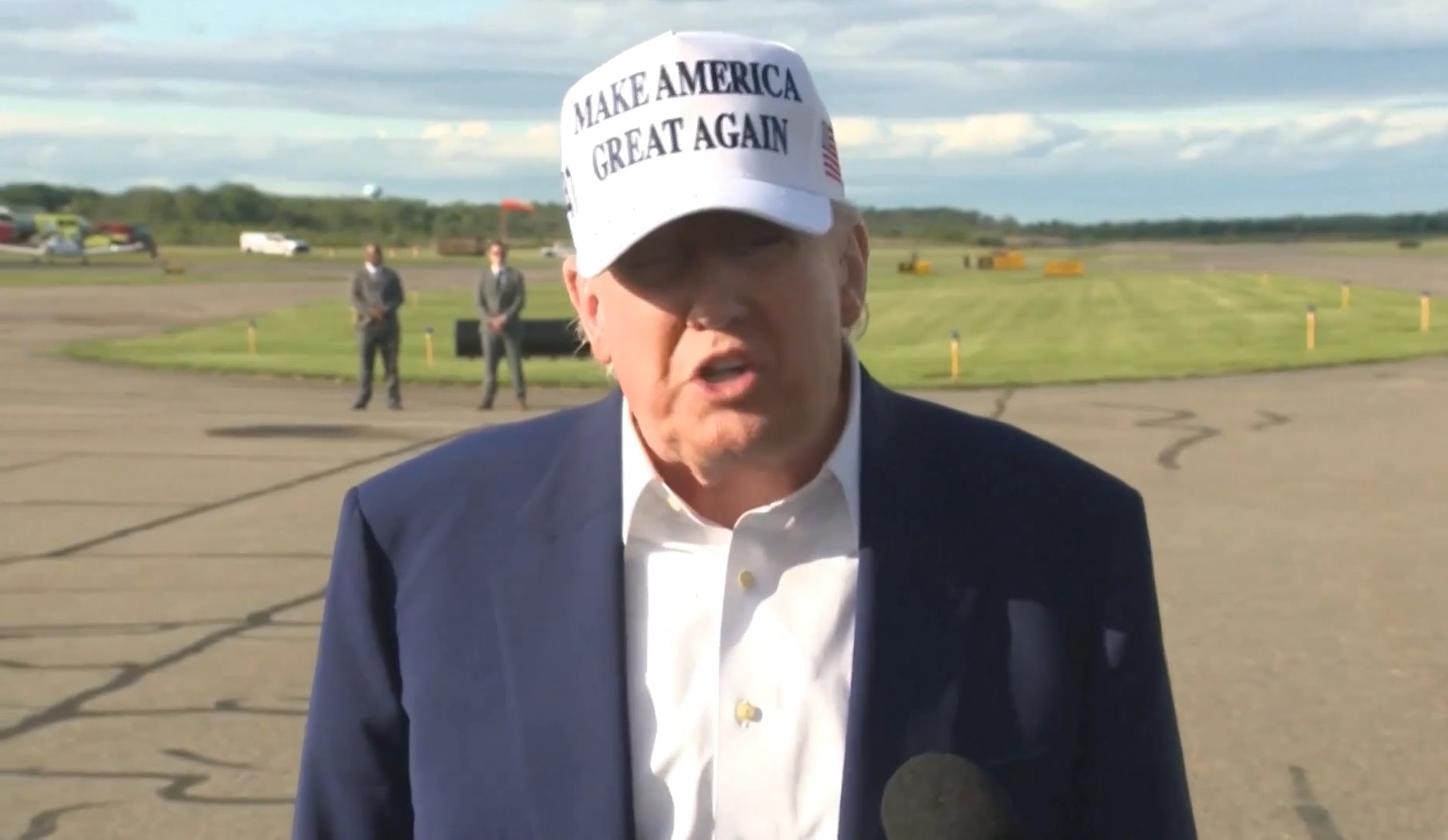 Trump a izbucnit în fața reporterilor: „Nu știu ce naiba i s-a întâmplat lui Putin. Nu-mi place deloc ce face”