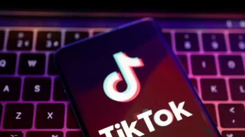 TikTok va întrerupe feed-urile adolescenților sub 18 ani după ora 22:00 pentru a le afișa notificări cu meditație ghidată