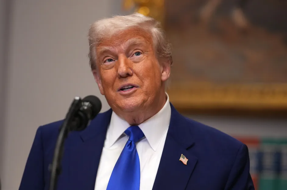 Donald Trump a reluat atacurile publice la adresa cântăreței Taylor Swift. „Nu mai este sexy și la modă”