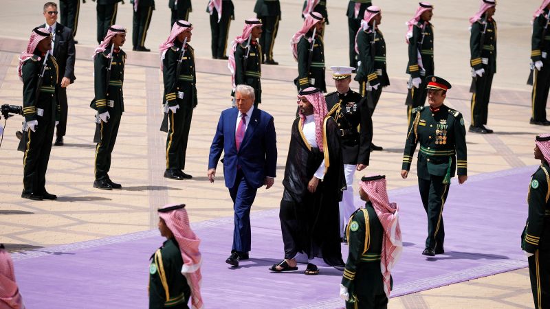 Synyi AI a deschis o clinică pilot în Arabia Saudită. SUA construiesc cel mai mare campus A.I. în Abu Dhabi