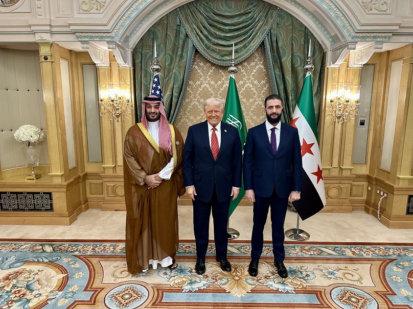 Donald Trump s-a întâlnit cu liderul sirian Ahmed al-Sharaa. Statele Unite ridică sancțiunile asupra Siriei