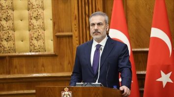 Turcia și-a exprimat disponibilitatea de a participa activ la monitorizarea respectării unui posibil armistițiu între Rusia și Ucraina