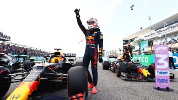 Max Verstappen a obținut pole position-ul la Marele Premiu de la Miami. Lewis Hamilton a ajuns pe locul 11