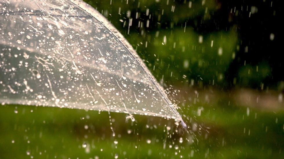Ai parte de furtuni și ploi torențiale în toate regiunile țării. Ce temperaturi te așteaptă în această săptămână