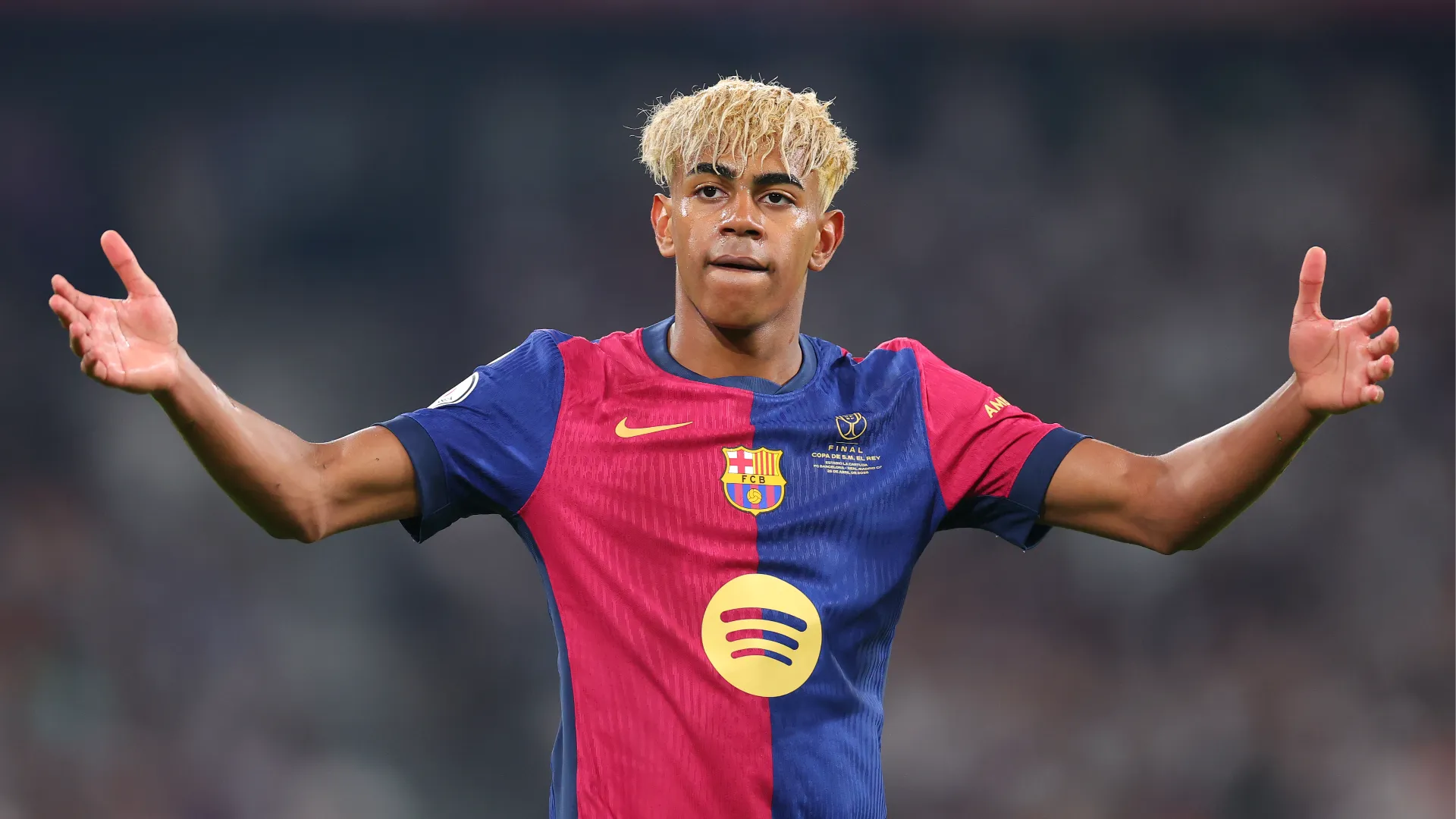 Lamine Yamal a semnat un nou contract pe șase ani cu FC Barcelona, prelungindu-și angajamentul până în 2031