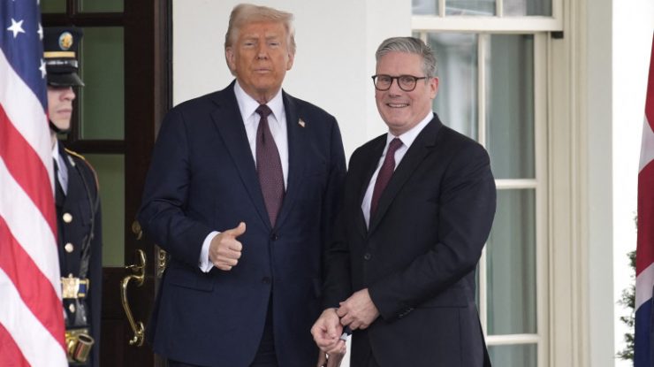 SUA și Regatul Unit anunță astăzi un acord pentru reducerea tarifelor vamale. Trump: „Un acord major”