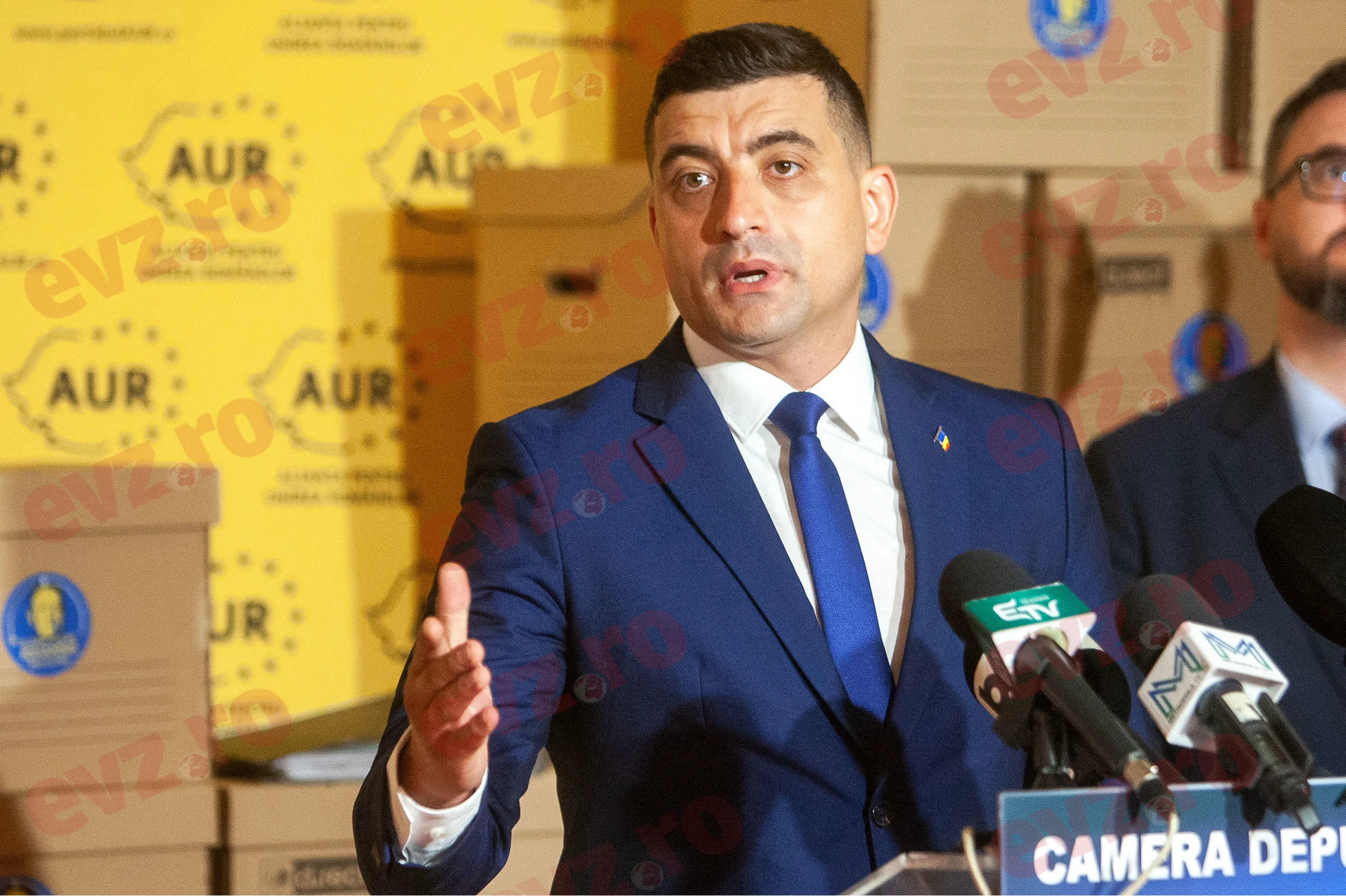 Cum arată scena politică după primul tur al alegerilor prezidențiale 2025: PSD dă semnalul că îl susține pe George Simion