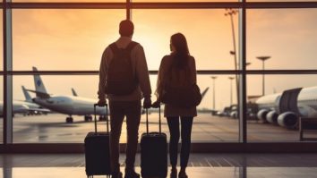 Aeroporturile au devenit noile locuri pentru date. De ce aleg oamenii să își caute dragostea la poarta de îmbarcare