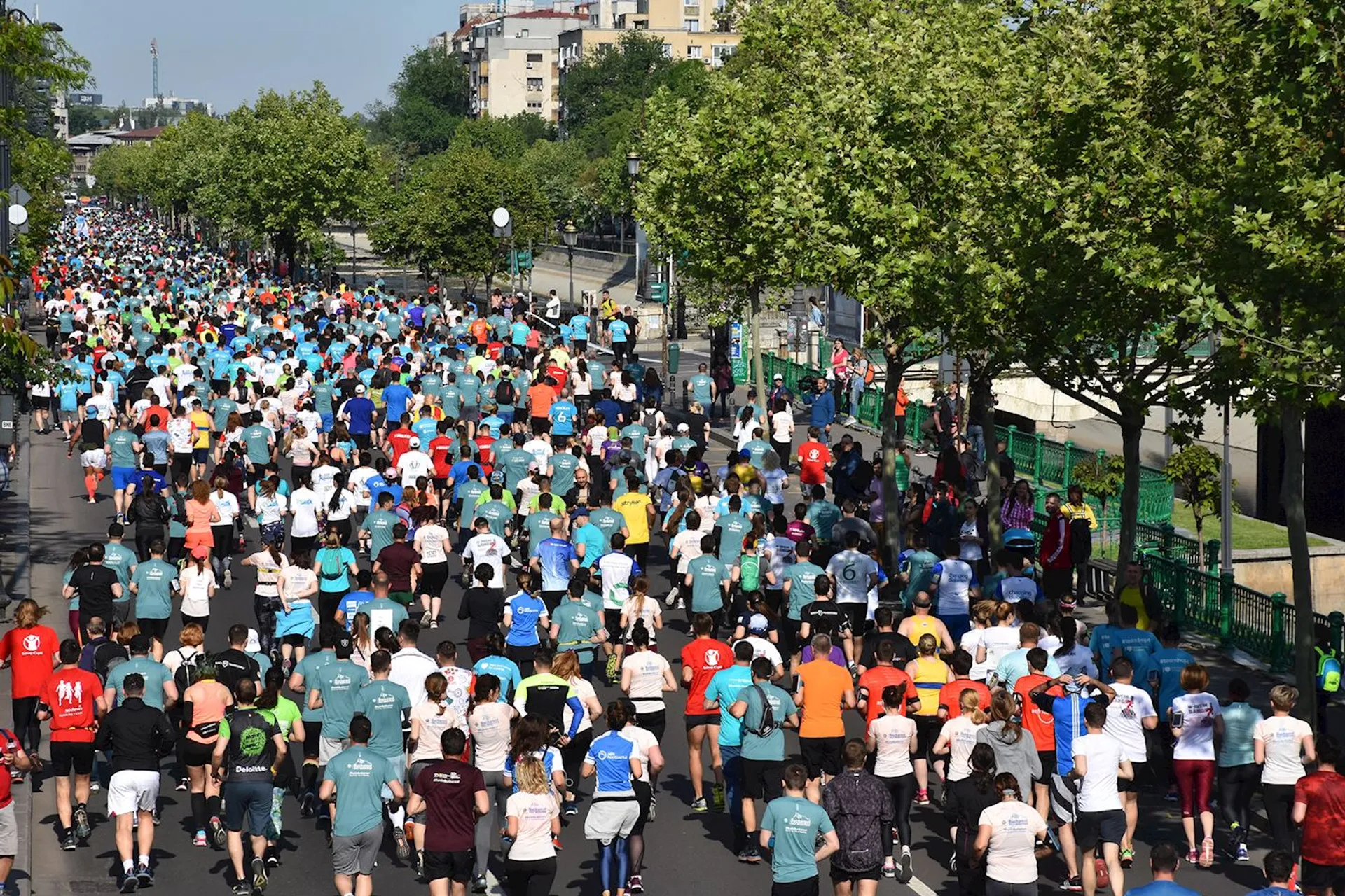 Ce faci în weekend în București? Între 10 și 11 mai are loc cea de-a 14-a ediție a Bucharest Half Marathon