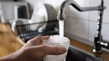 Comisia Europeană vrea ca toate țările să consume mai puțină apă. Până în 2030, statele trebuie să reducă consumul cu 10%