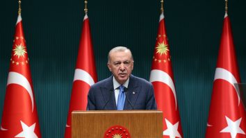 Platforma lui Elon Musk a blocat contul lui Imamoglu, principalul adversar politic al Președintelui turc Recepp Tayip Erdoğan